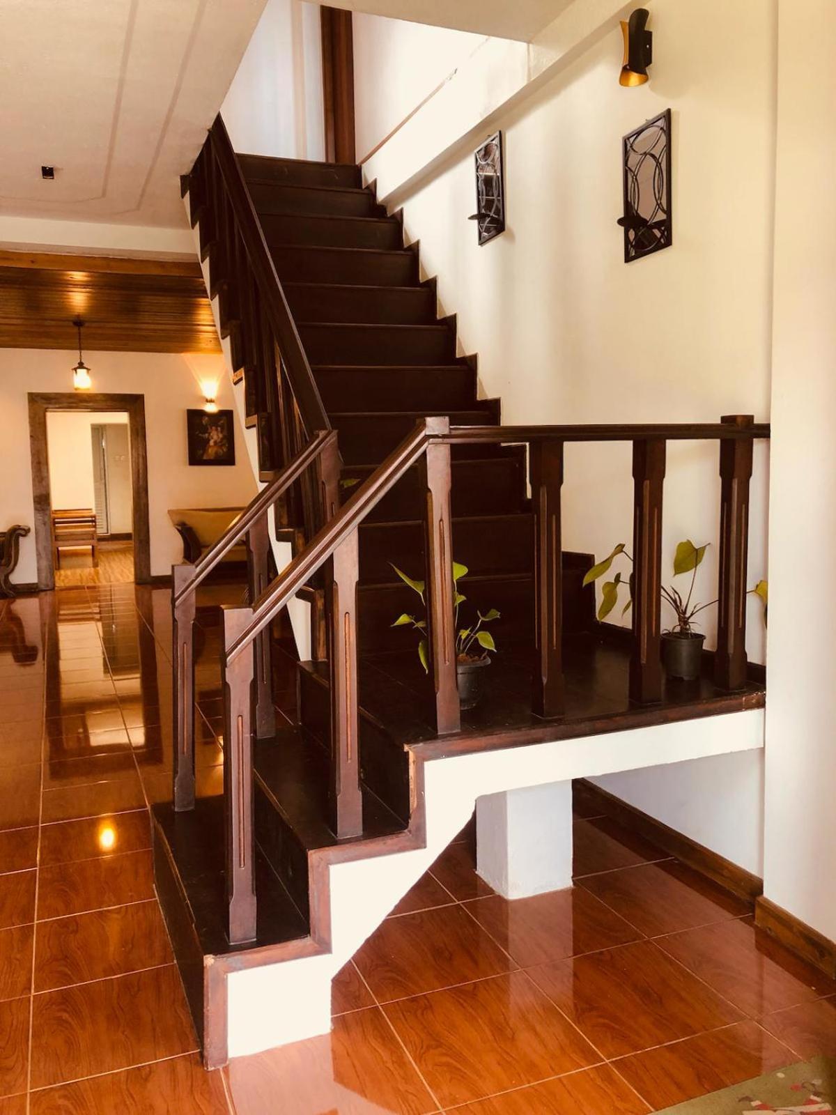 Hotel Grand Sun Inn Nuwara Eliya Exteriör bild