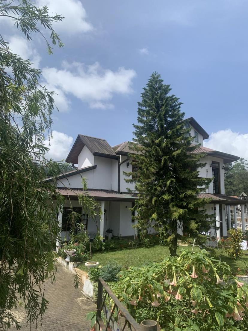 Hotel Grand Sun Inn Nuwara Eliya Exteriör bild